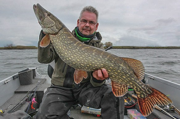 holland-guided-pike